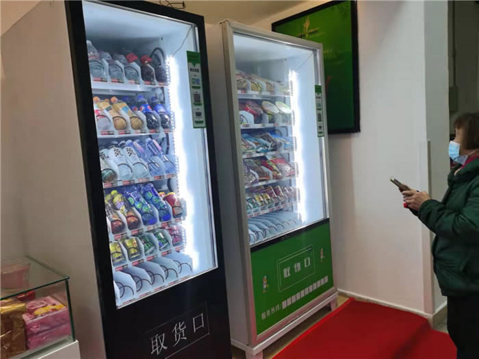 四川中青旅綿陽分社、綿陽市中旅假日旅行社、綿陽自來文化傳播有限公司24H自助售貨服務(wù)盛大開業(yè)