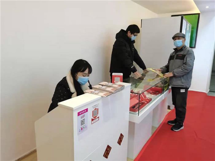 四川中青旅綿陽分社、綿陽市中旅假日旅行社、綿陽自來文化傳播有限公司24H自助售貨服務(wù)盛大開業(yè)