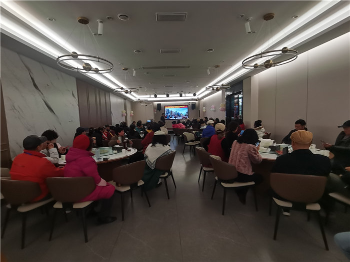 綿陽中旅假日旅行社舉行年會推薦線路發(fā)布會